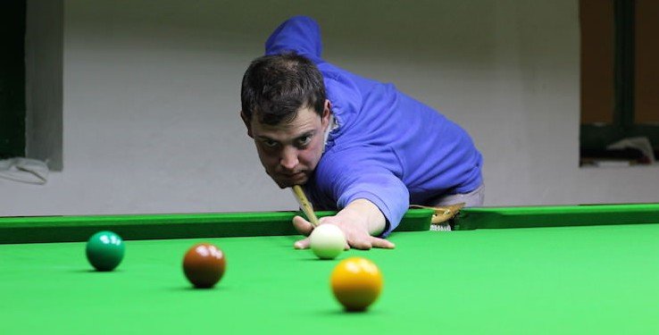 Aram Bernaus Snooker Blackball Farm